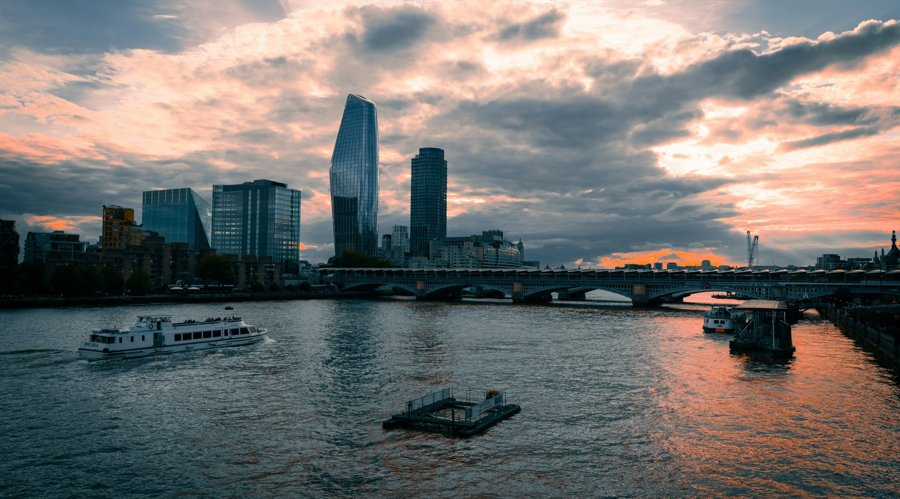 高盛：64%的关税成本由美国企业承担，仅22%由消费者负担