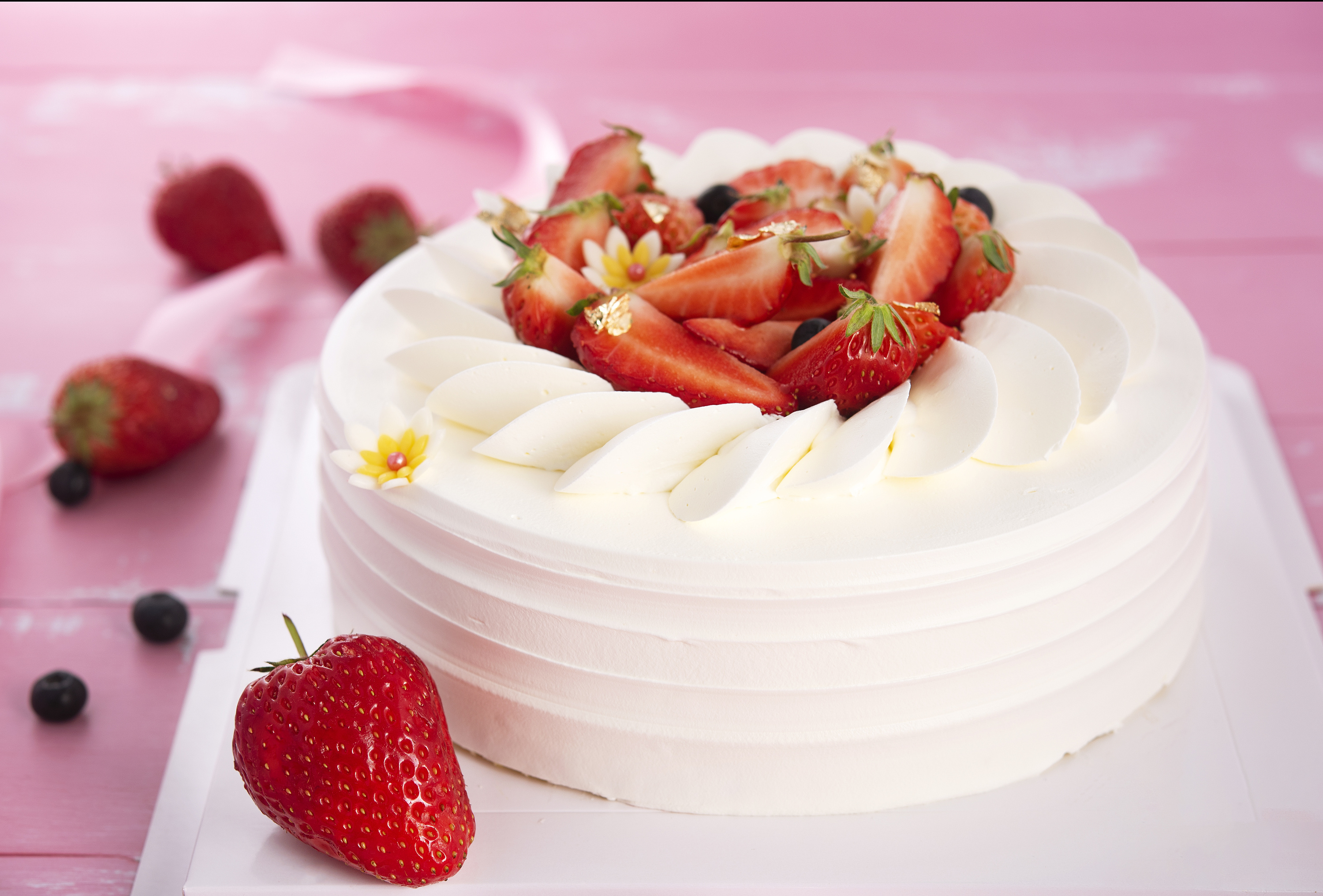 美国消费电子支出现“脆弱曙光”?摩根士丹利警告:信心恶化和返校季疲软可能限制行业复苏